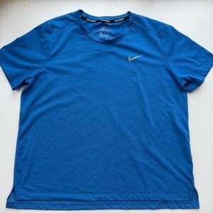 Nike Running Women’s Blue Dri-FIT Crew Neck Shirt XL